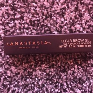 Anastasia Beverly Hills clear brow gel